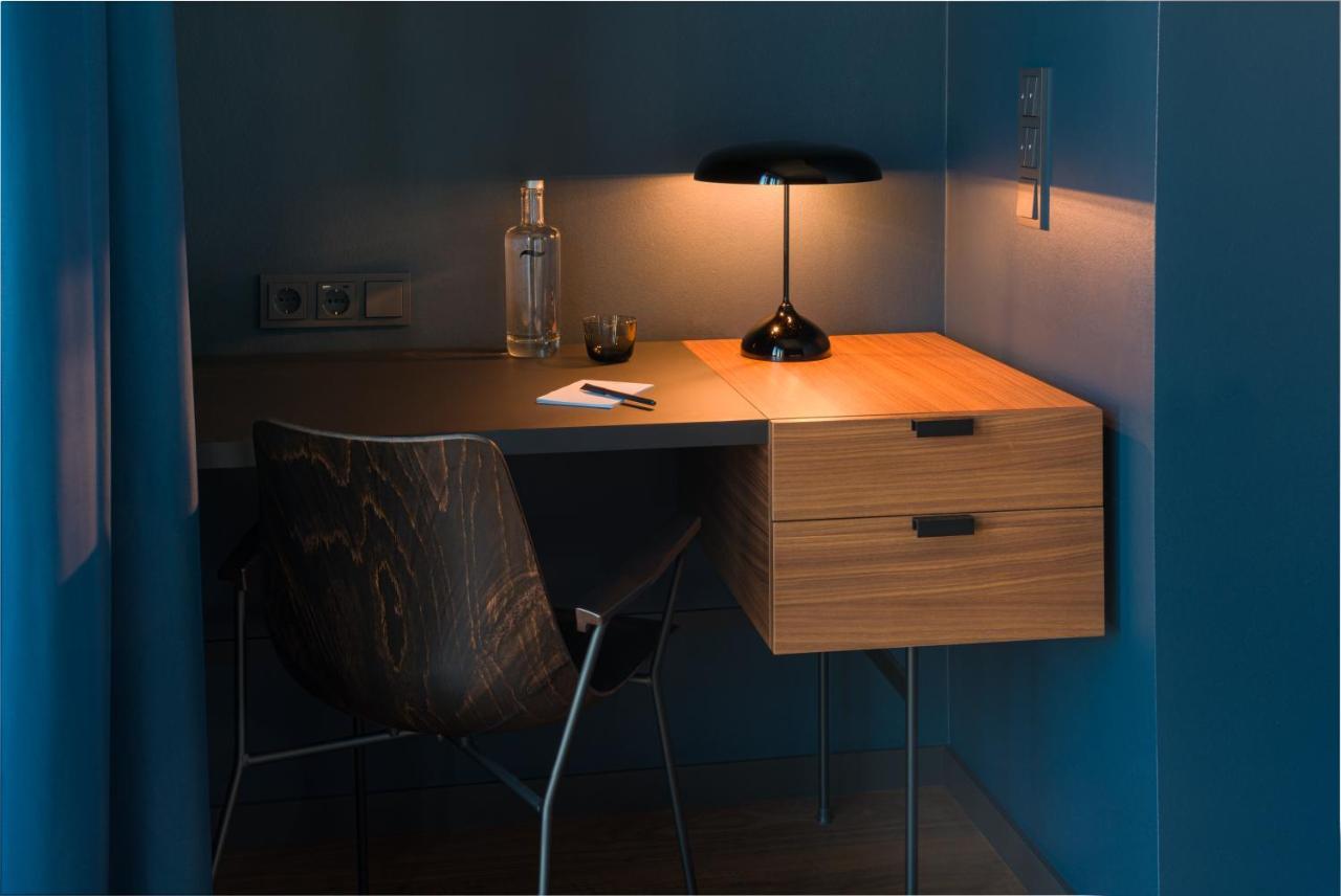 Emi Suite