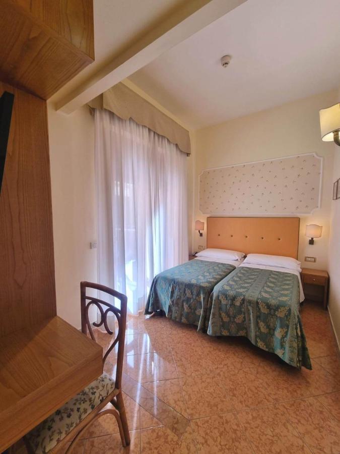 Single Room,1155078639:JPEG
