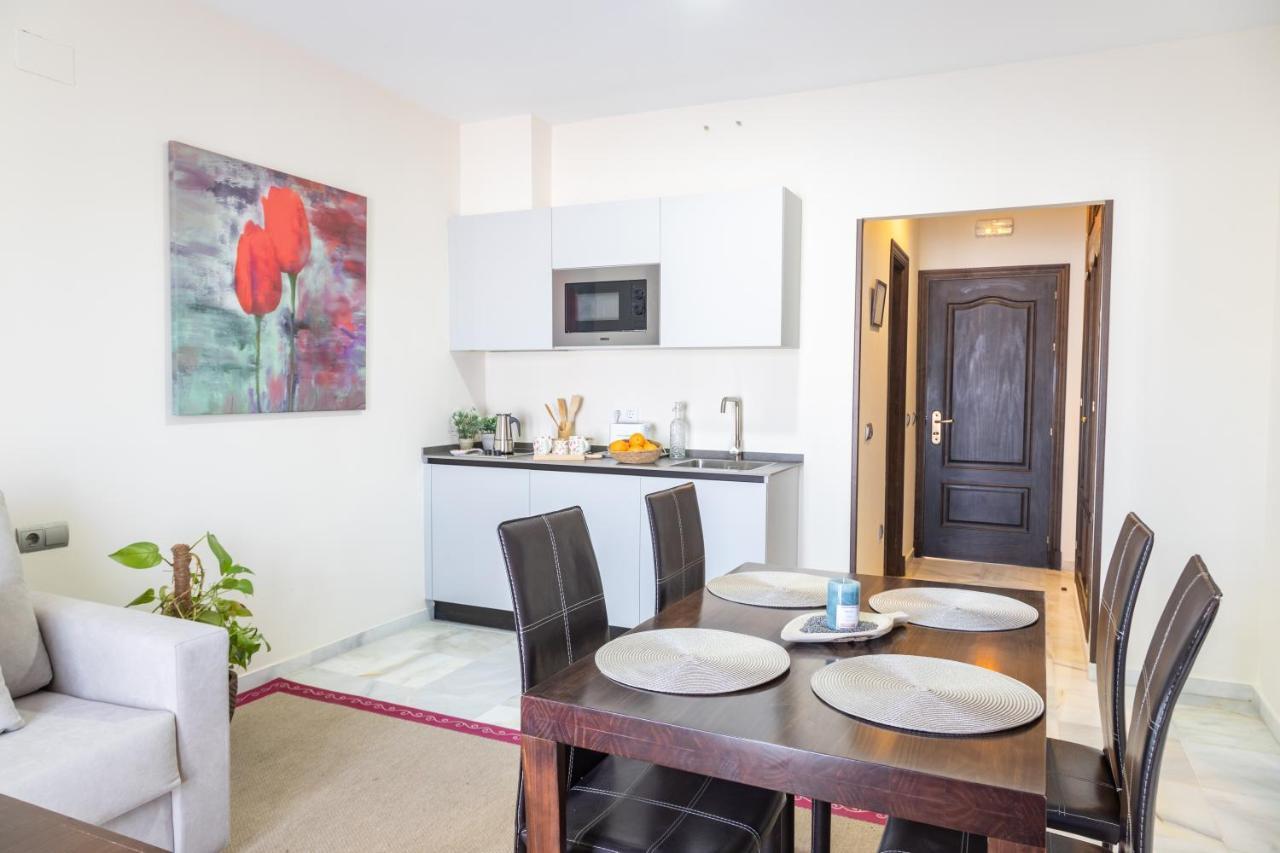 One-Bedroom Apartment,1155764463:JPEG