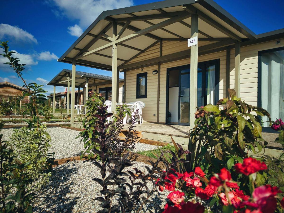 Three-Bedroom Lodge Spa Access,1323897349:JPEG