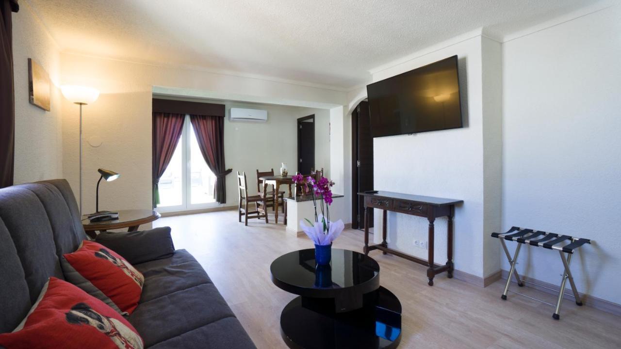 Suite Terrace,1247668165:JPEG