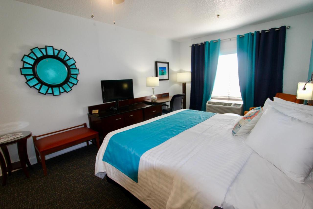 Deluxe King Room Ground Floor