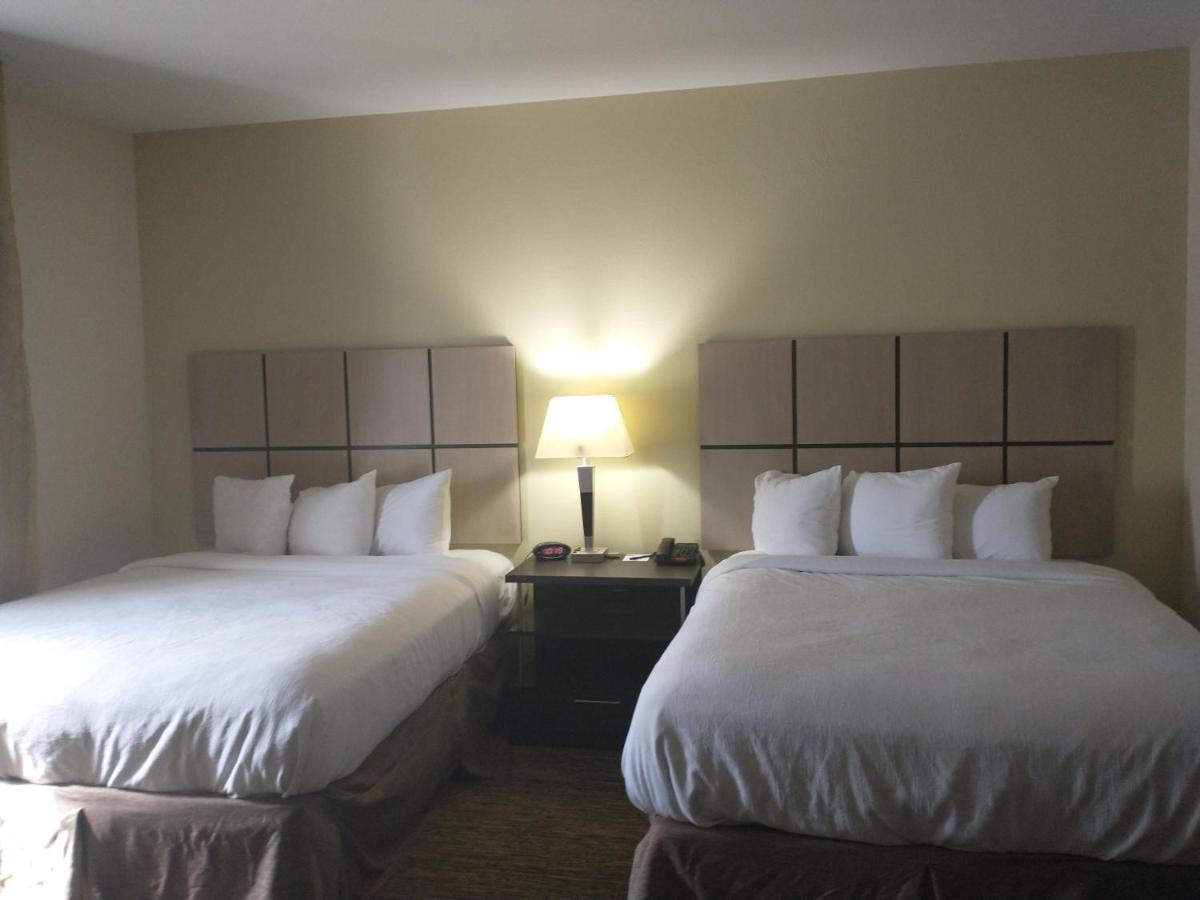 Standard Queen Room with Two Queen Beds - Non Smoking