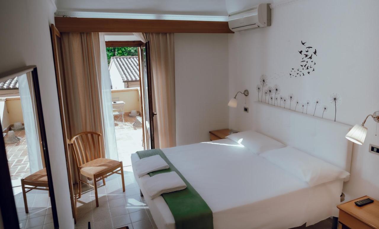 Superior Double or Twin Room Terrace,1128003891:JPEG