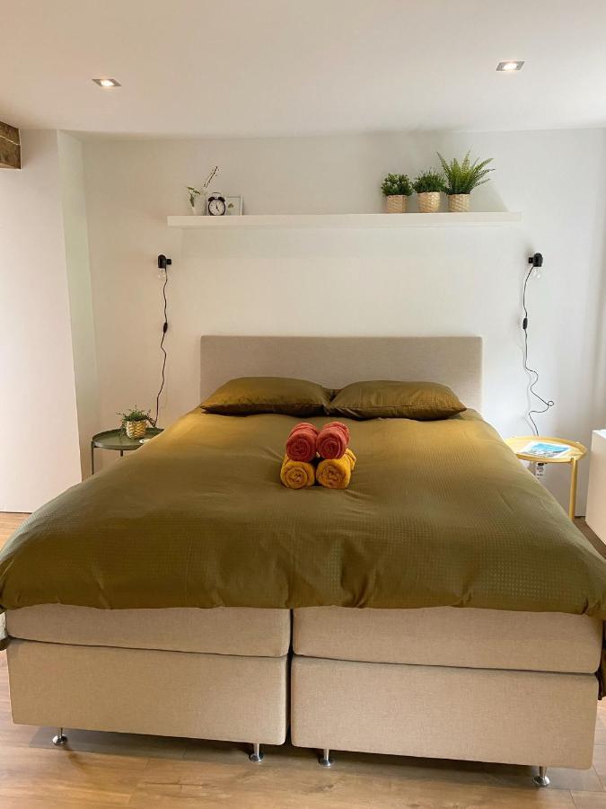 Deluxe Double Room Bath