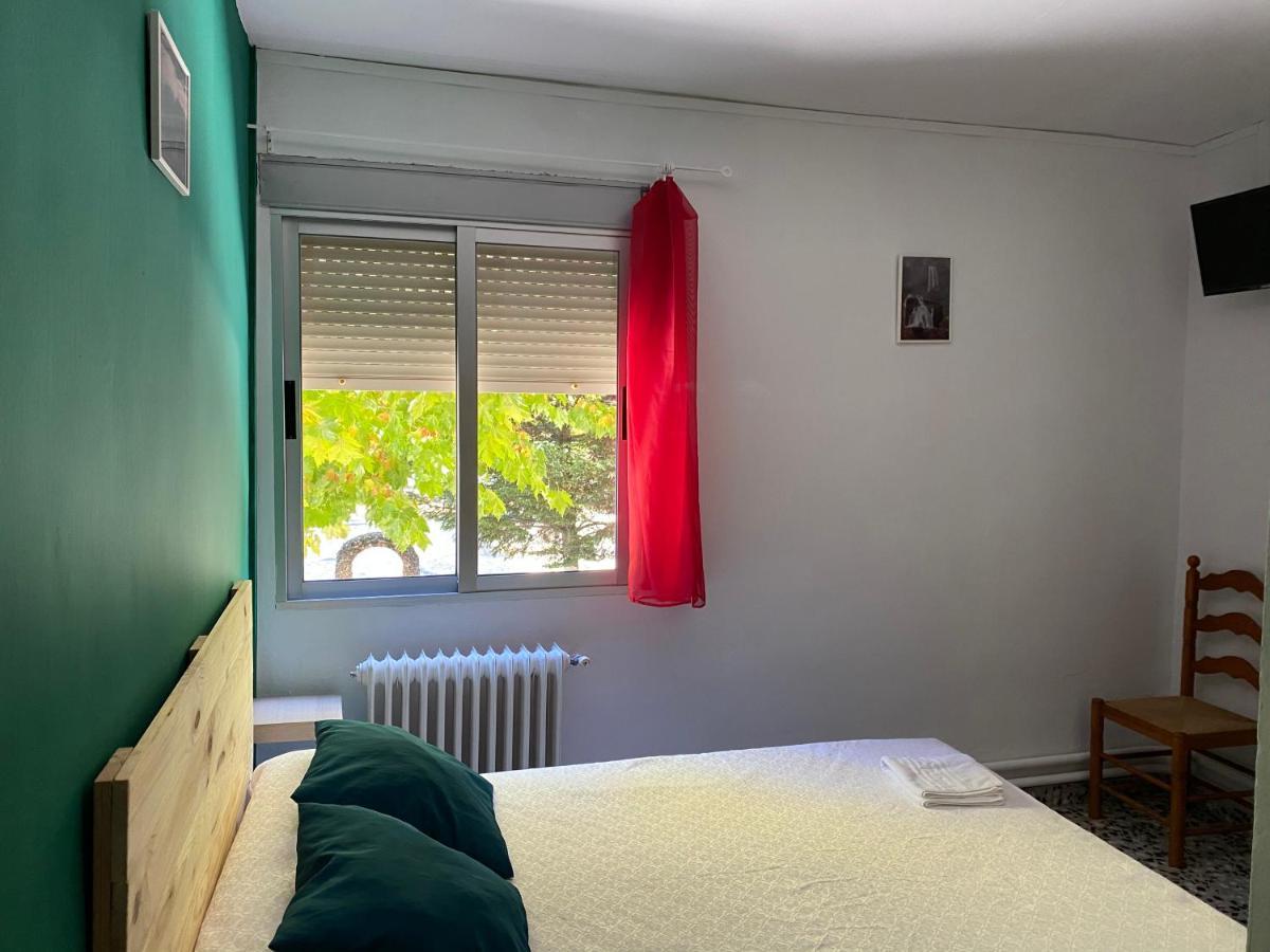 Double Room Private Bathroom