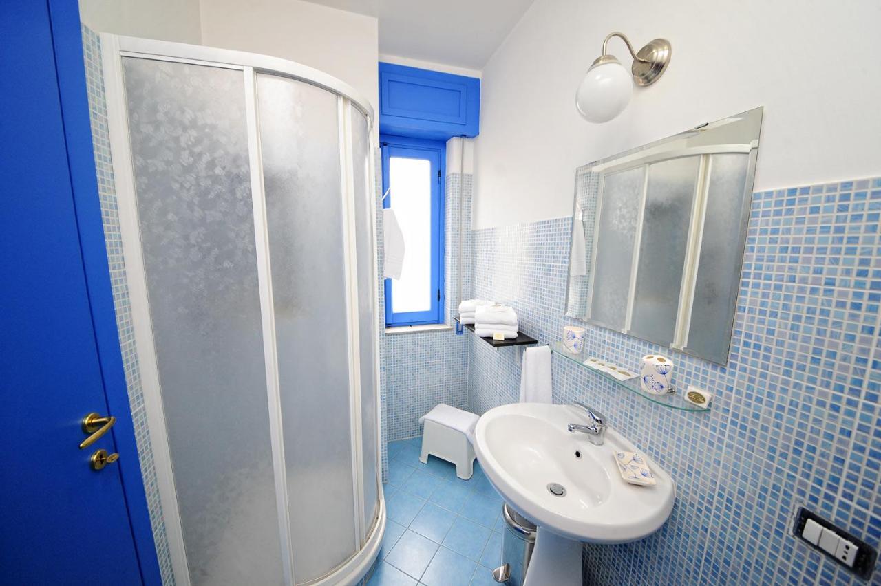 Triple Room,1159353176:JPEG