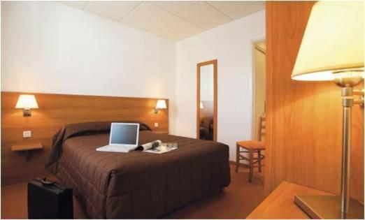 Chambre Double Standard - Vue sur Cour Intérieure
