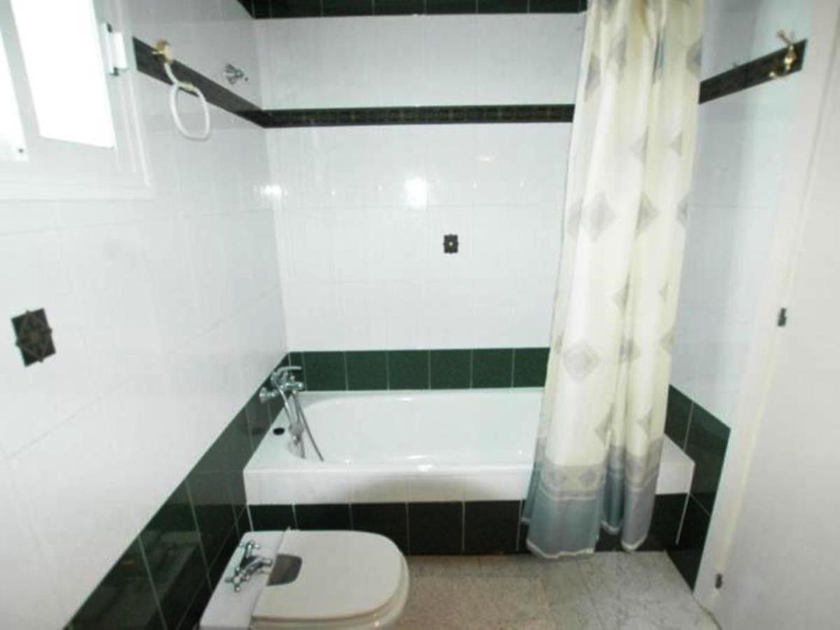 Universal Room,765760699:JPEG