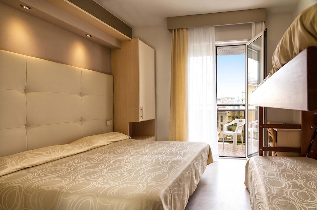 Quadruple Room,116140595:JPEG