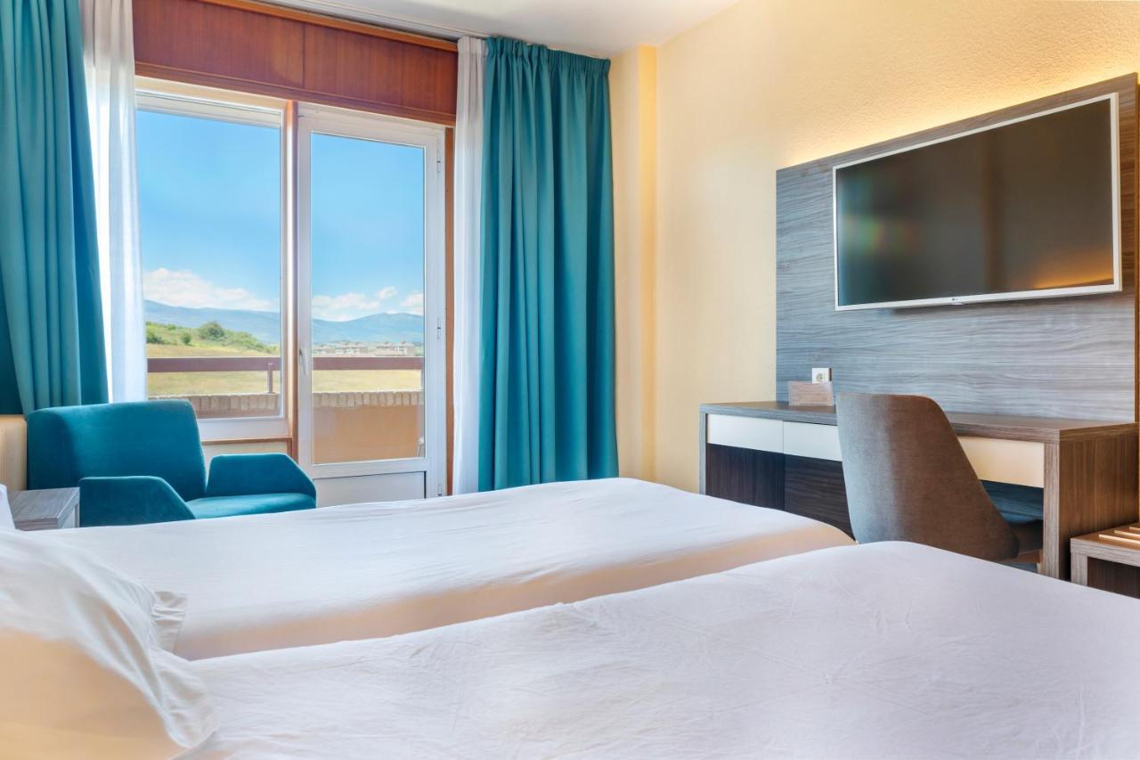 Double or Twin Room Terrace