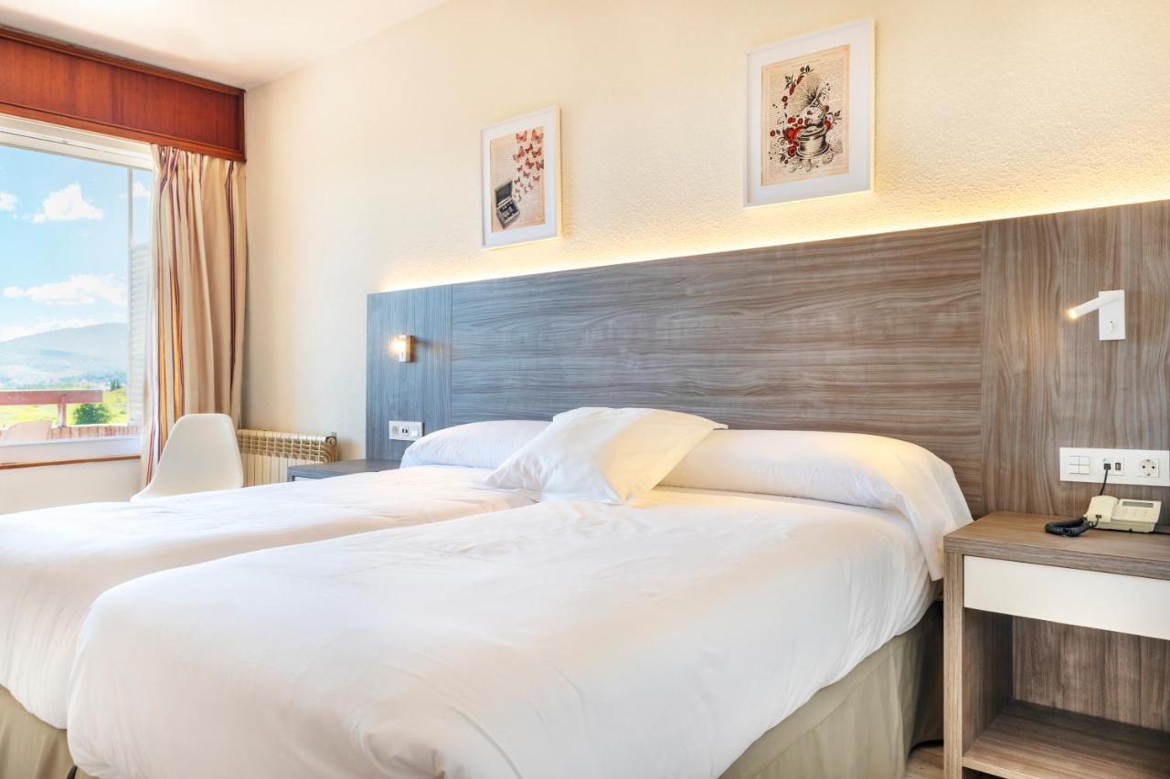 Double or Twin Room Terrace