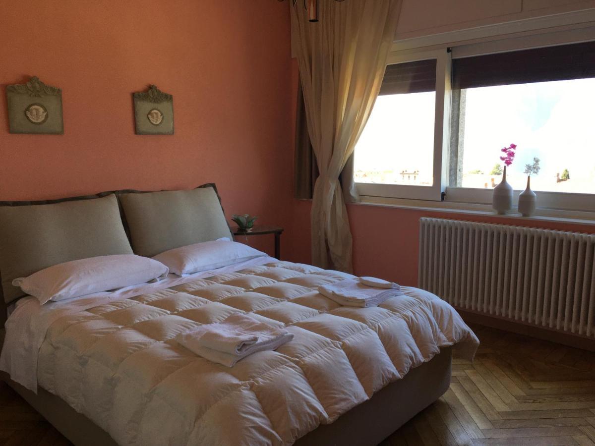 Double Room Lake View