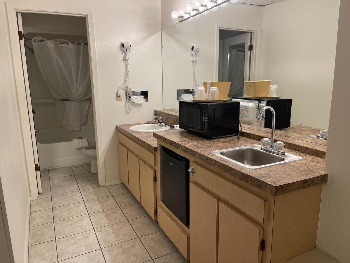 Courtyard Suite,1161805191:JPEG
