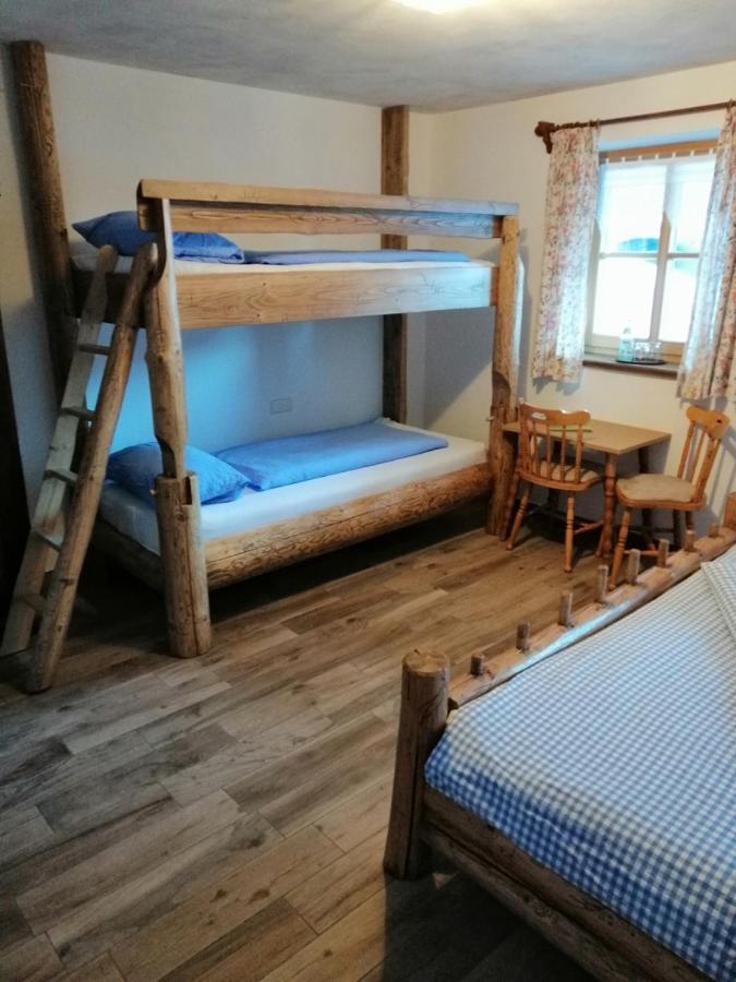 Doppelzimmer mit Balkon