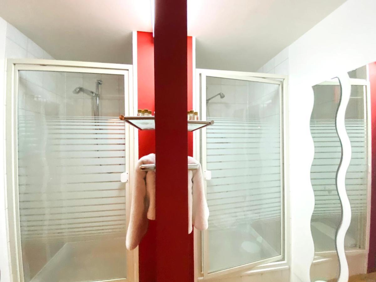 One-Bedroom Family Apartment