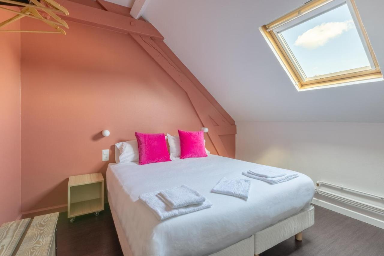 Double Room Private External Bathroom