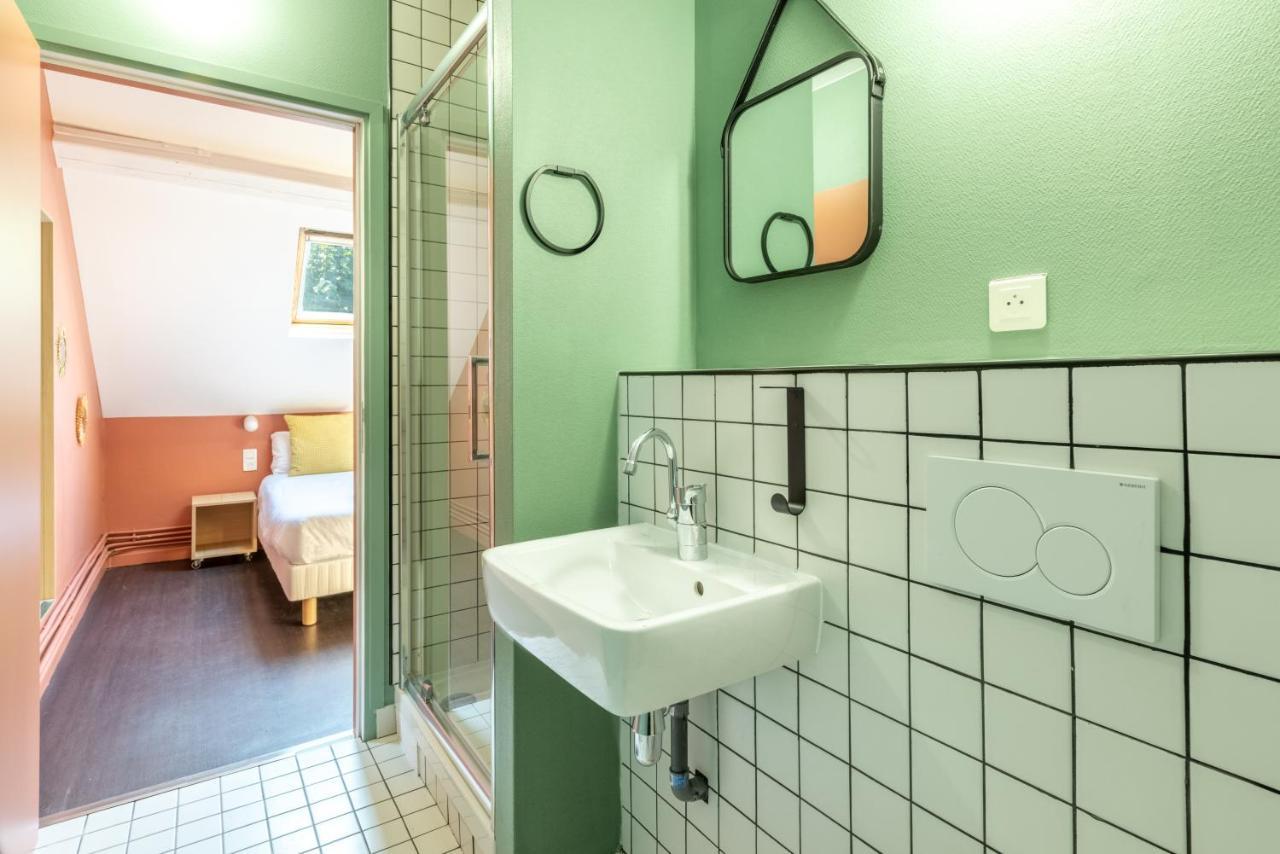 Twin Room Private Bathroom