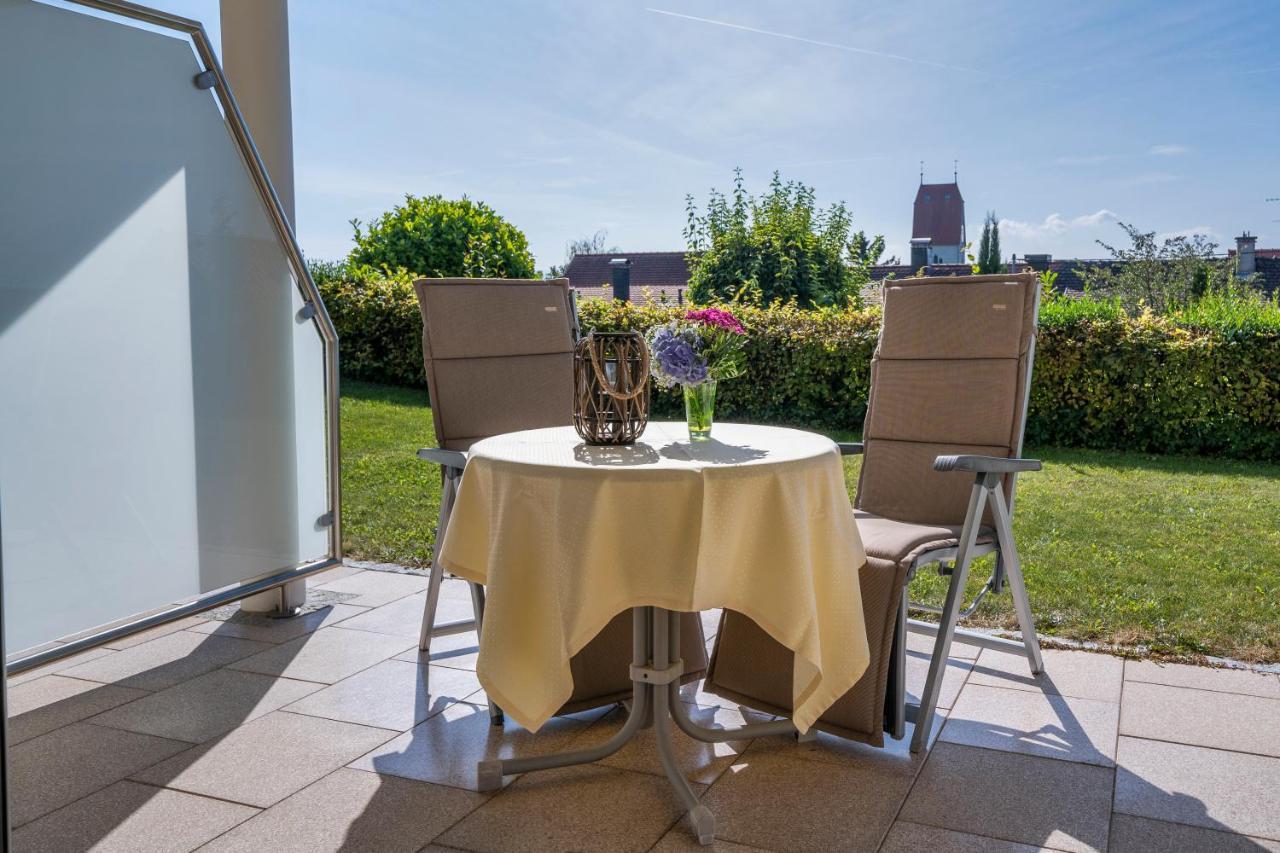 Comfort Double Room Terrace facing Garden No Lake View