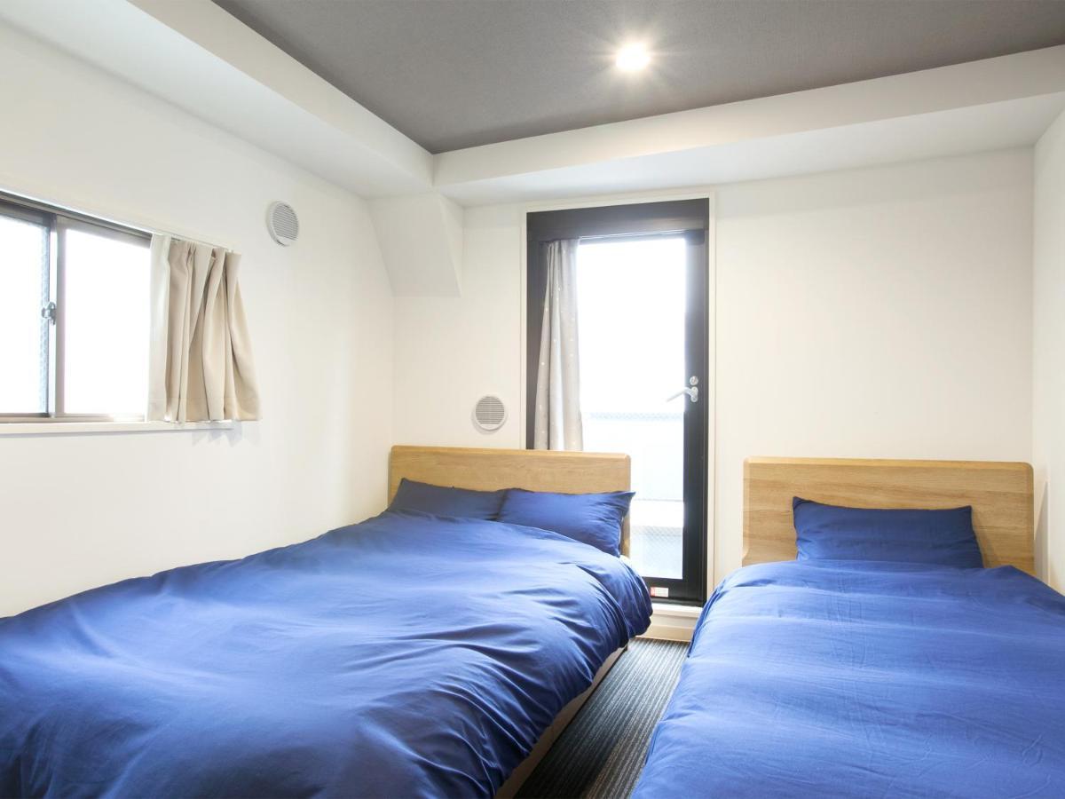 Triple Room Balcony #702