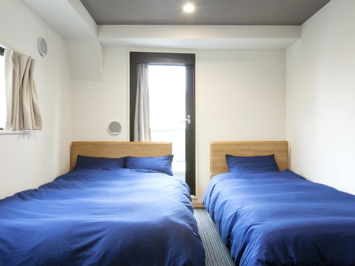 Triple Room Balcony #702