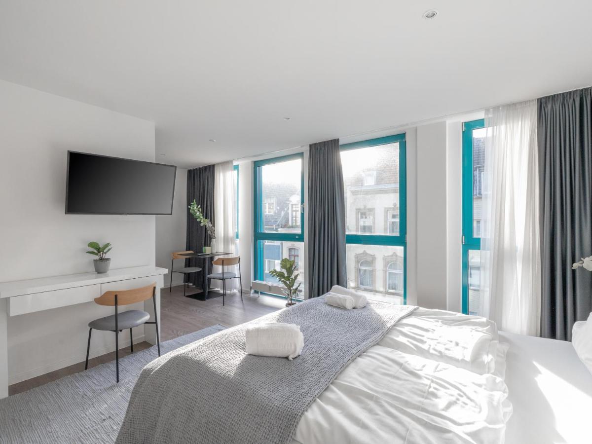 Suite L Street view