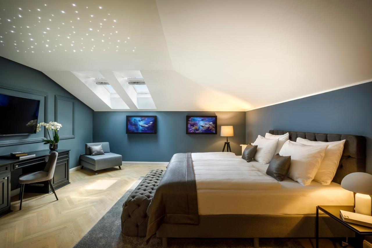 Imperial Loft Room