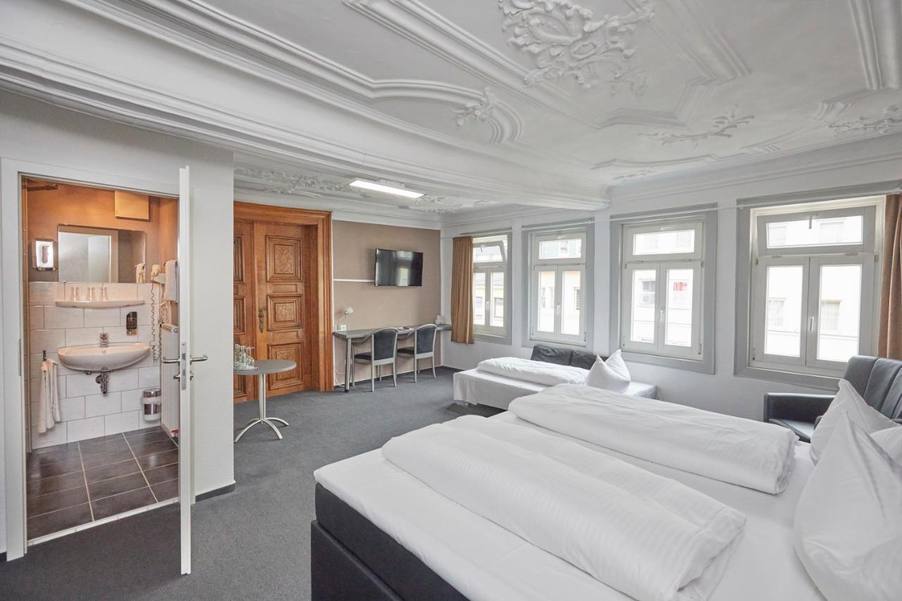 Triple Room Bathroom