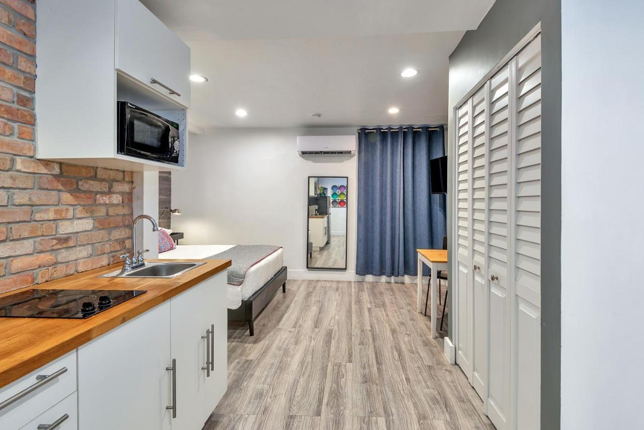 Cabana Suite
