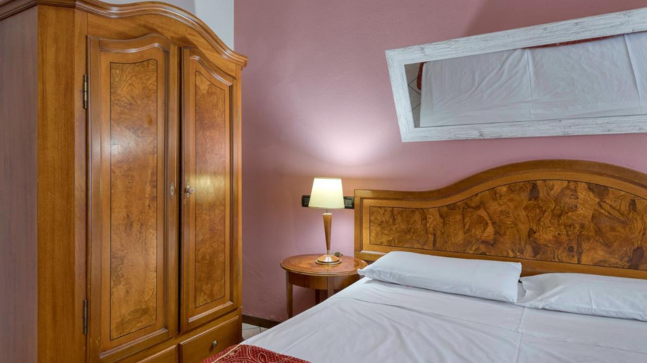Budget Double Room,1165459134:JPEG