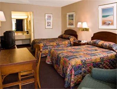 Single Room with Parking,1109801256:JPEG