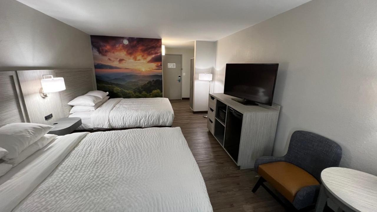 Queen Room with Two Queen Beds