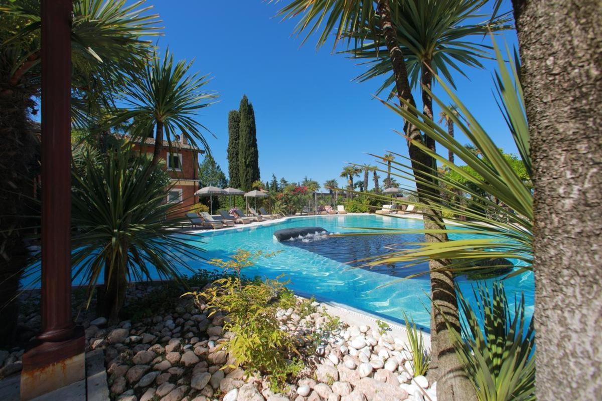 King Room Pool View,1739450856:JPEG