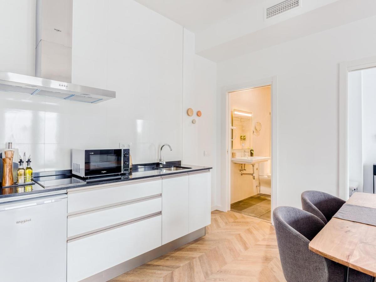 One-Bedroom Apartment Terrace