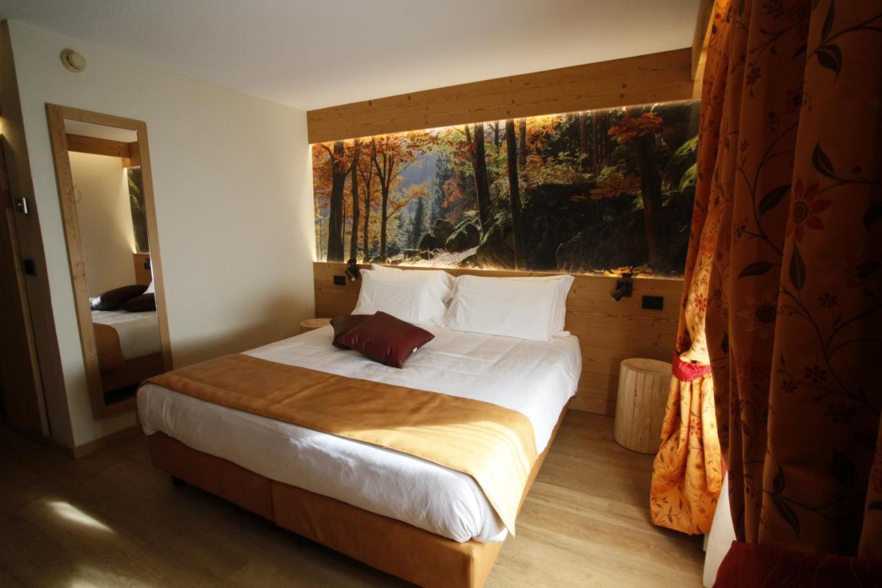 Deluxe Double or Twin Room Garden View