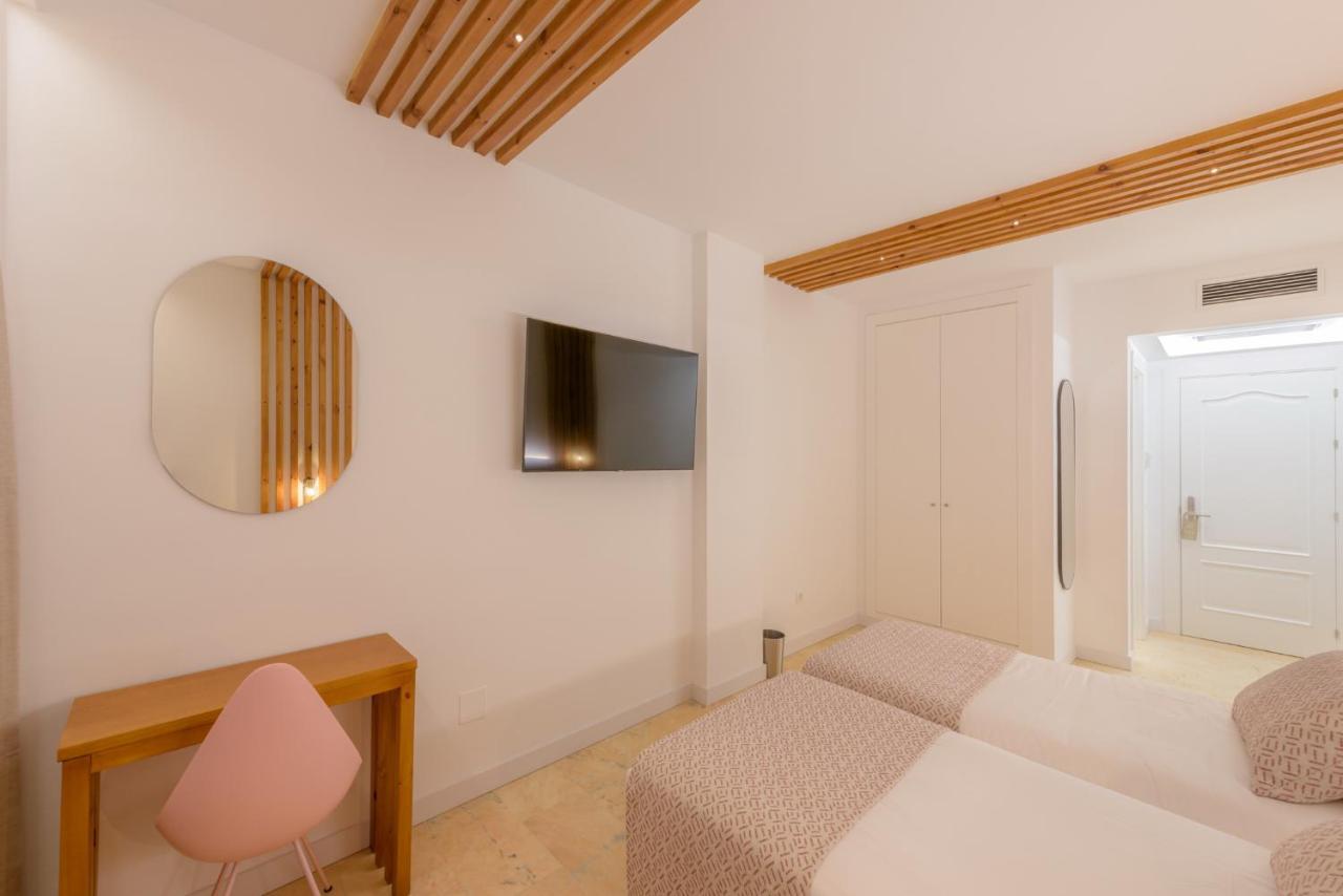Deluxe Double Room Balcony