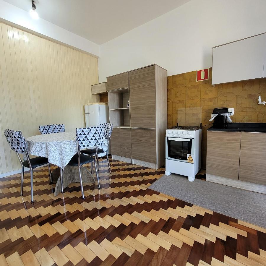 One-Bedroom Apartment,1176832045:JPEG