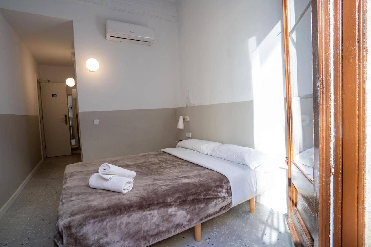 Double Room,1169539555:JPEG