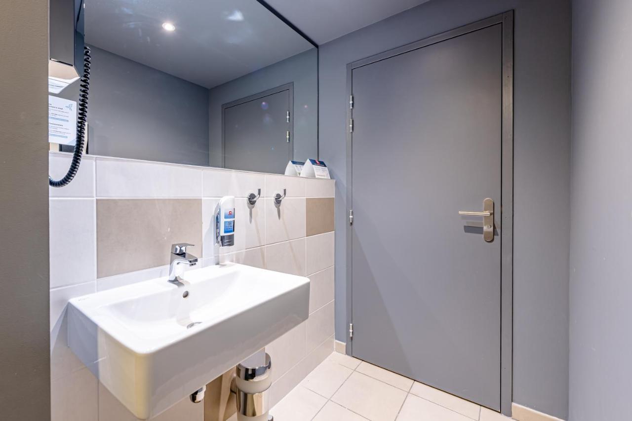 5-Bed Room,1169775859:JPEG