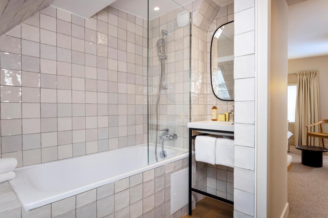 Junior Suite Sauna Access