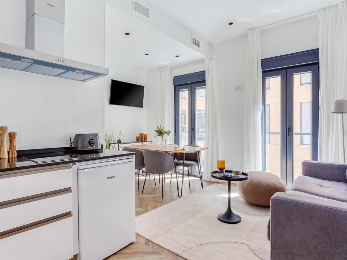 One-Bedroom Apartment terrace disability access