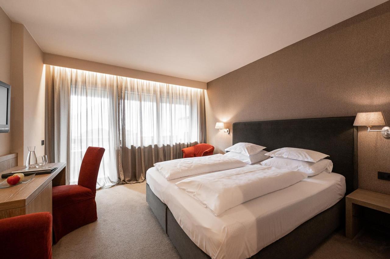 Deluxe Double or Twin Room Balcony,1170387256:JPEG