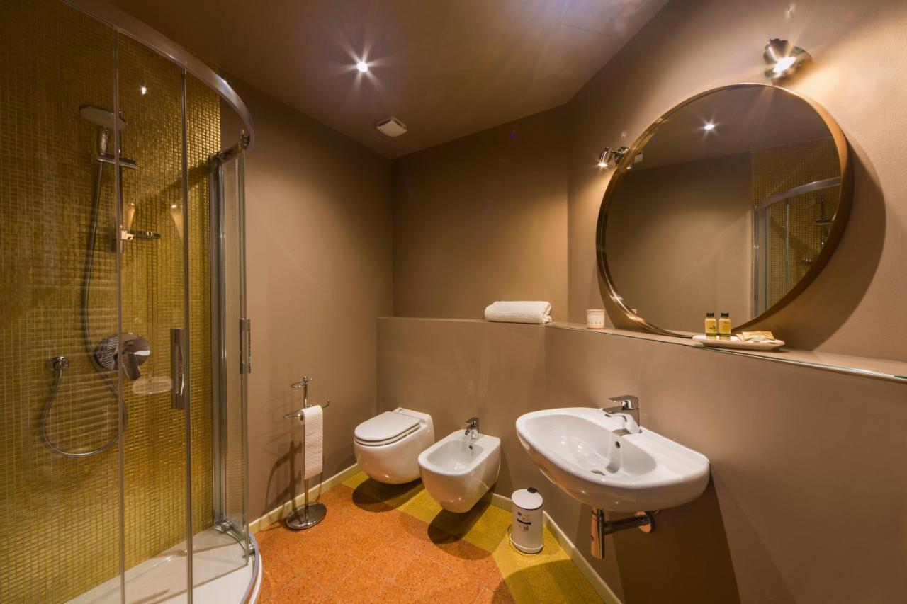 Quadruple Room Private Bathroom
