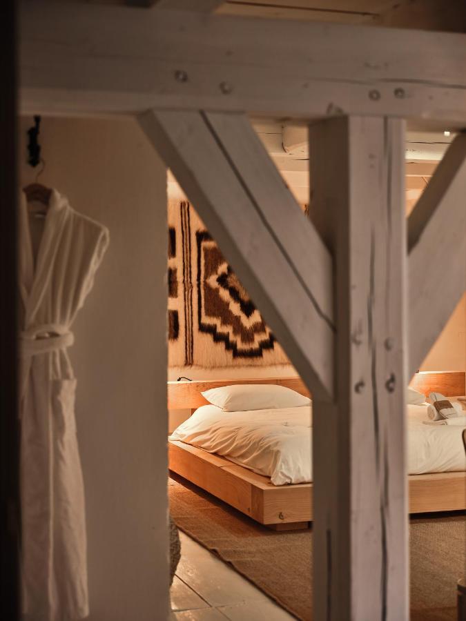 Kamer met Kingsize Bed en Uitzicht op de Tuin