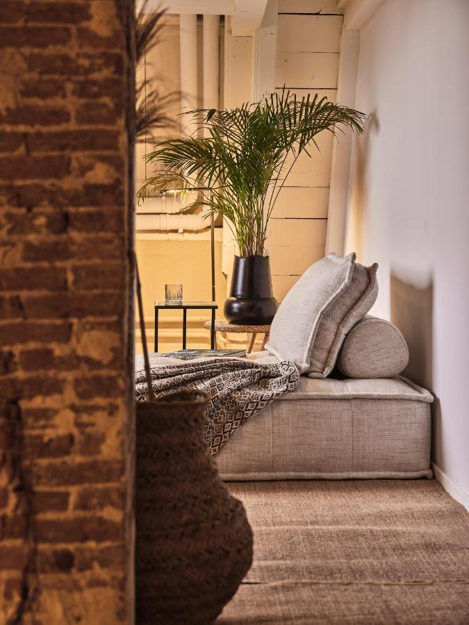 King Room Garden View