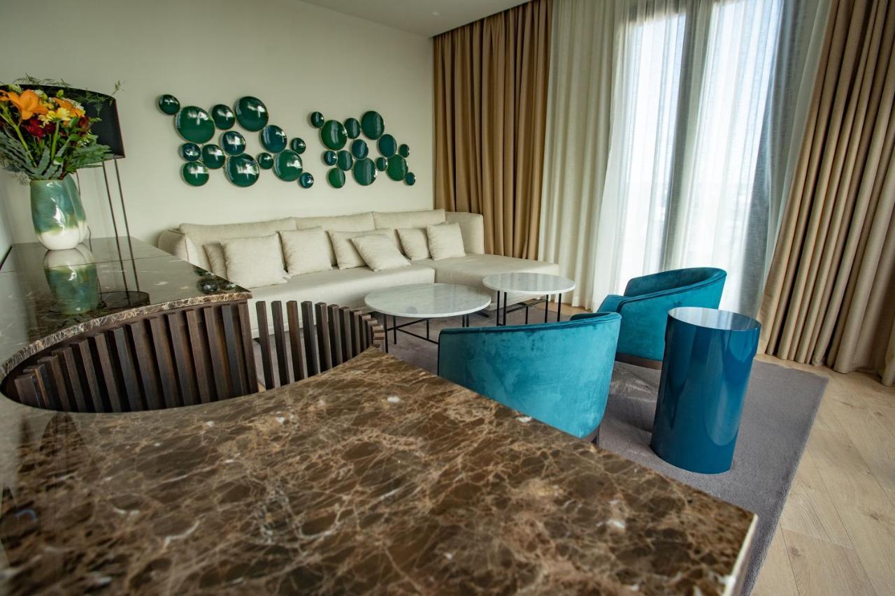 Presidential Suite,1176857461:JPEG