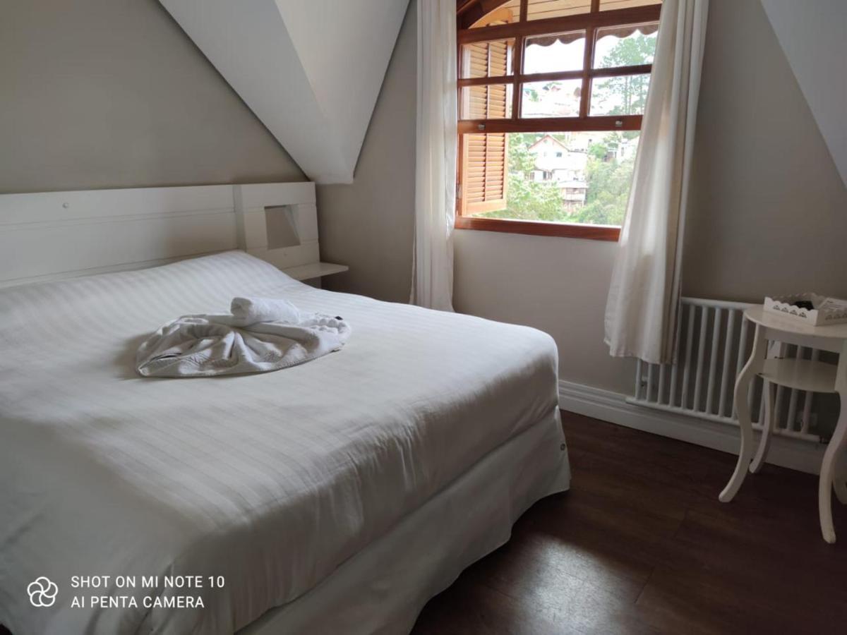 Standard Double Room,1173423300:JPEG