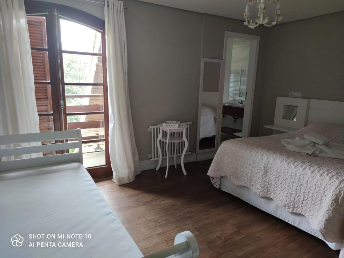 Family Room Balcony,1173424788:JPEG