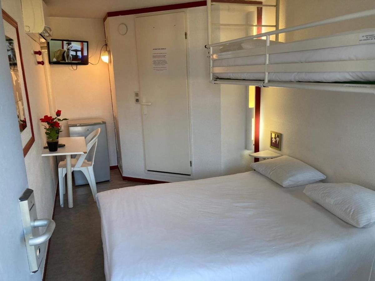 Triple Room,1173426528:JPEG