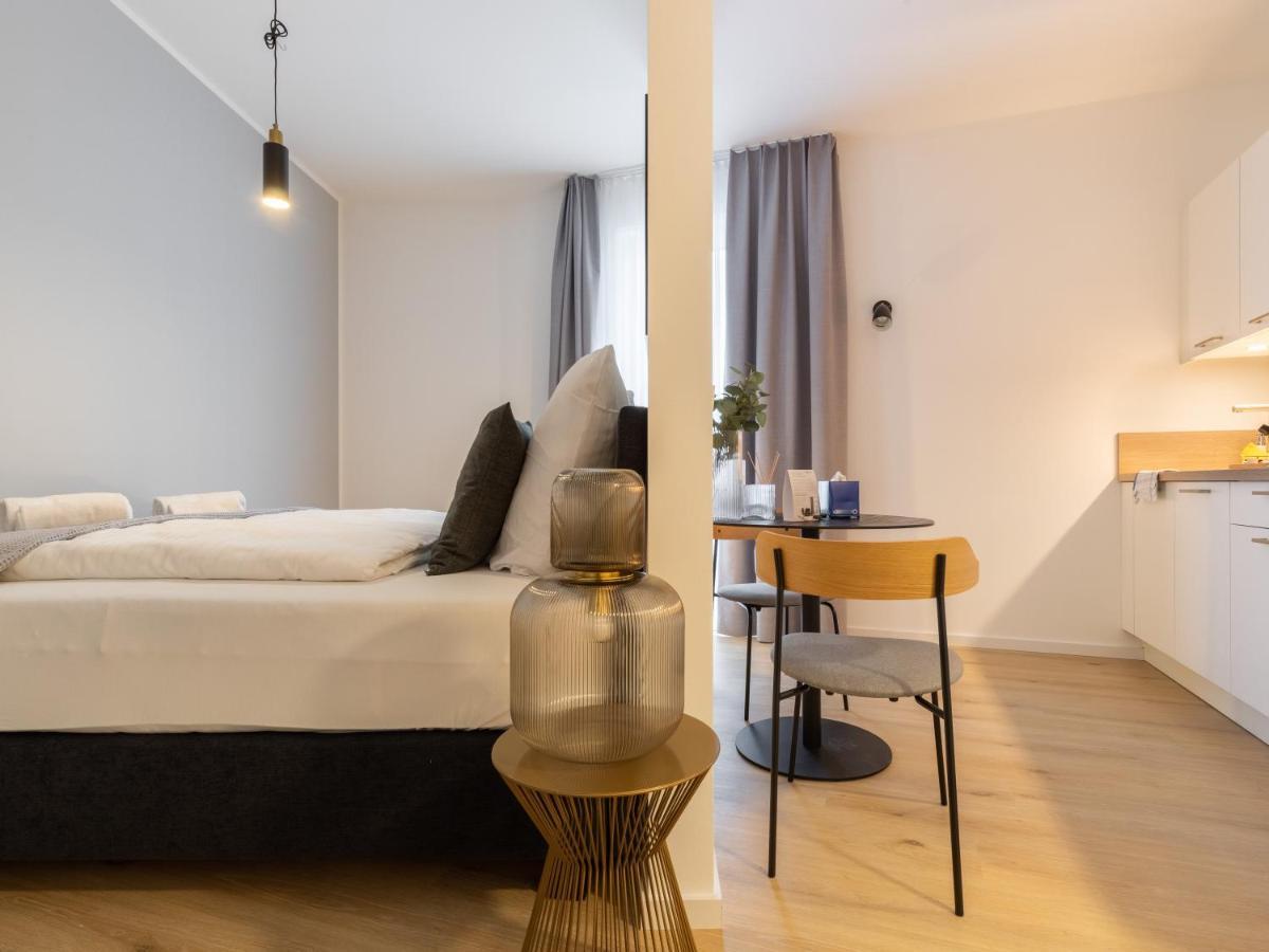 Suite M balcony